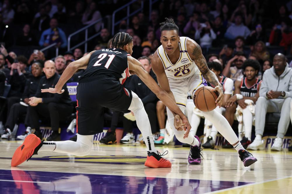 着眼全球 着眼全球