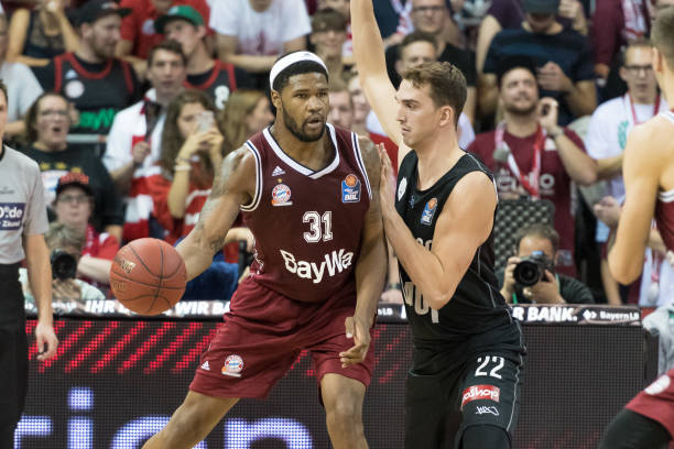 on曾是曼 on曾是曼