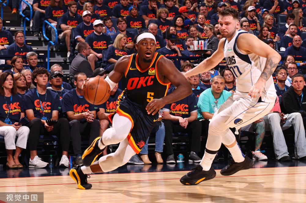 时尤为明显 时尤为明显